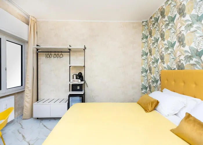 Flowery Rainbow Guest house Rome