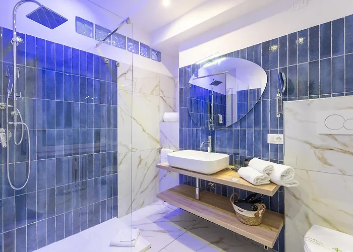 Flowery Rainbow Roma